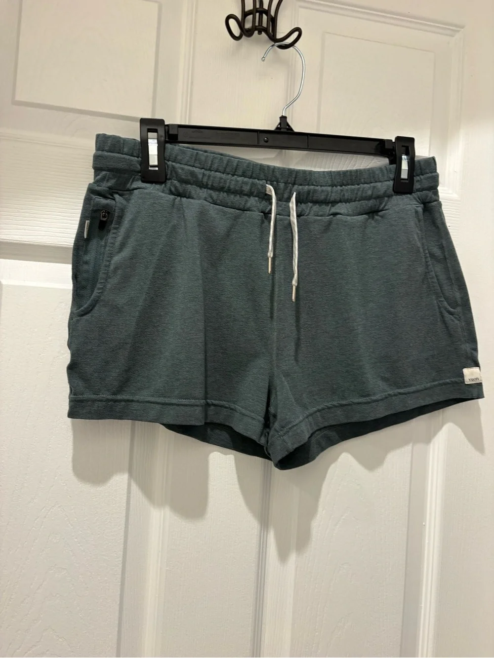 Vuori Halo DreamKnit Lounge Shorts Teal Drawstring Zip Pocket Women’s Large